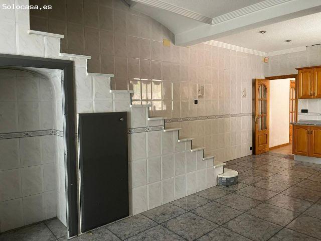Casa en venta en Atzavares, el Baix Vinalopó