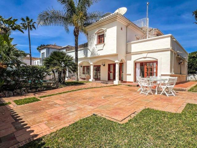 Casa en alquiler en El Presidente, Costa del Sol Occidental