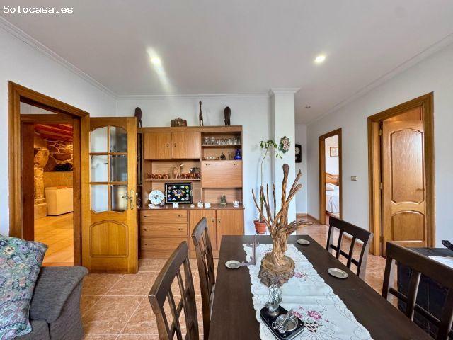 Casa en venta en Cedeira, Vigo