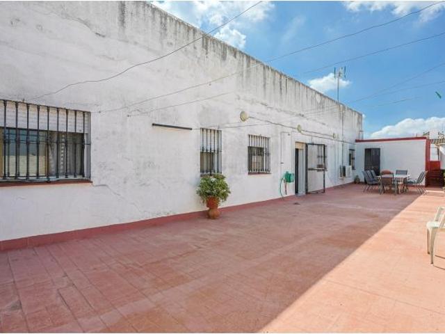 Piso en venta en Barrio de Nicolás, Gines