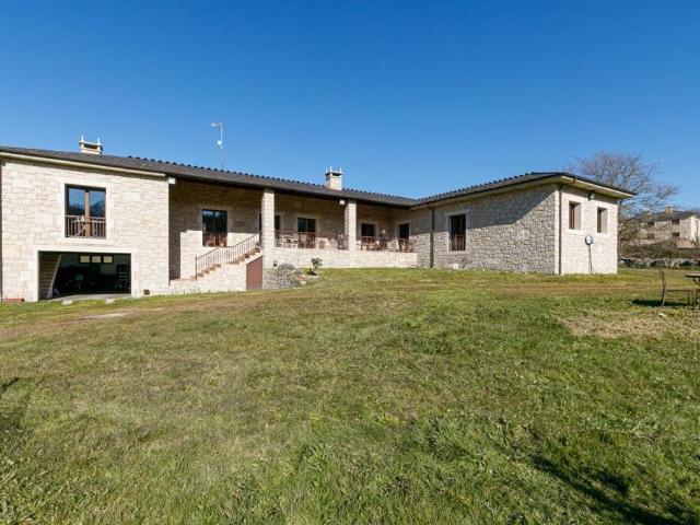 Chalet en venta en Lugo, Galicia