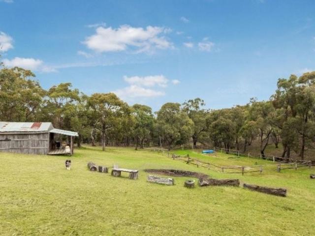 Cottage for sale in Wallan, Victoria