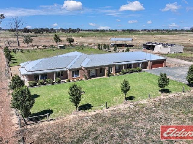 Cottage for sale in Koyuga, Victoria