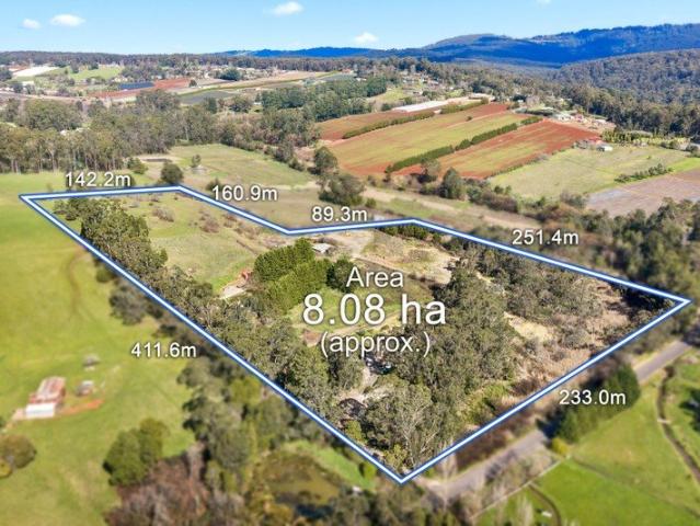 Cottage for sale in Camerons Creek, Victoria