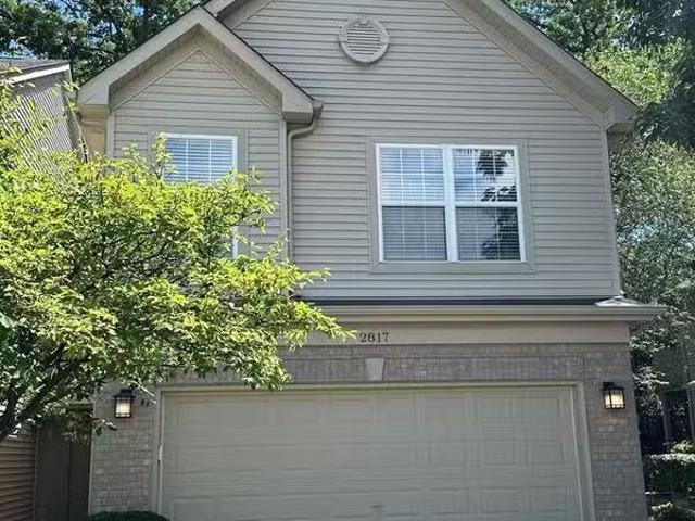 Condo for rent in Elgin
