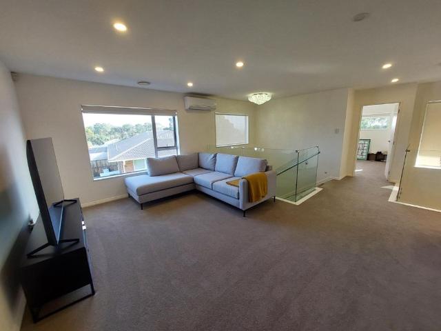 House for rent in Blockhouse Bay, Oroua County
