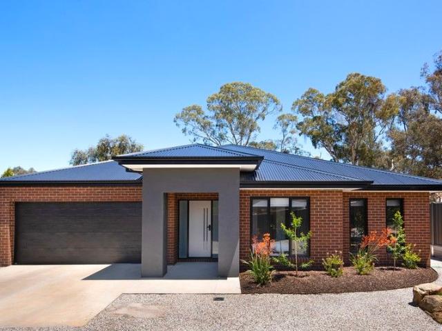 House for sale in Campbells Creek, Victoria