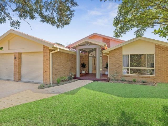 House for sale in Green Point, Gosford