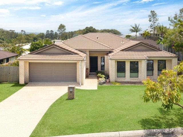 House for sale in Ivadale Lakes, Sunshine Coast Regional