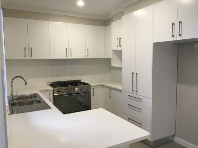 Townhouse for rent in Tahmoor, Wollondilly Shire Council