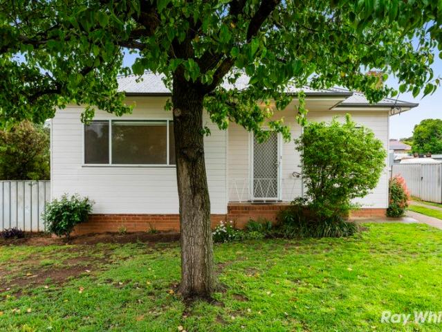 House for sale in Mount Austin, Wagga Wagga City Council