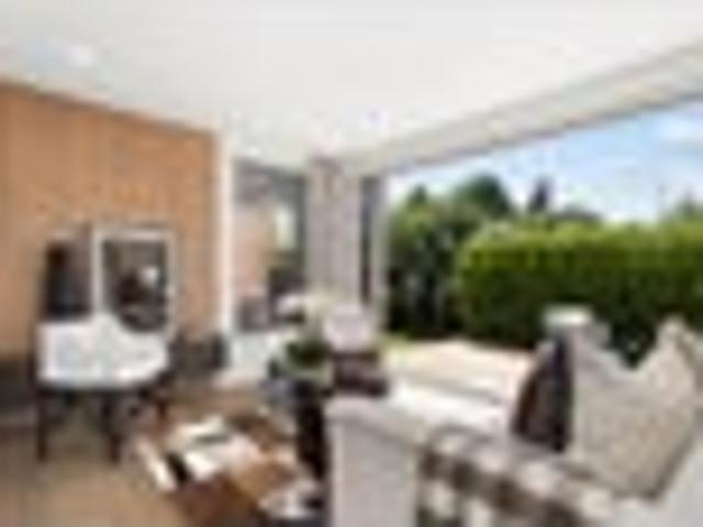 Townhouse for sale in Saint Albans, Canterbury