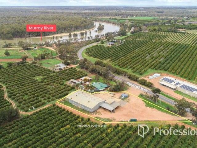 Cottage for sale in Colignan, Victoria