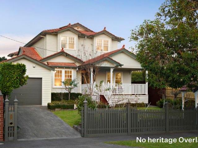 House for sale in Glen Iris