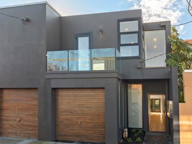 Townhouse for sale in Camerons Creek, Victoria