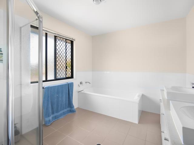Townhouse for sale in Southport, Gold Coast City