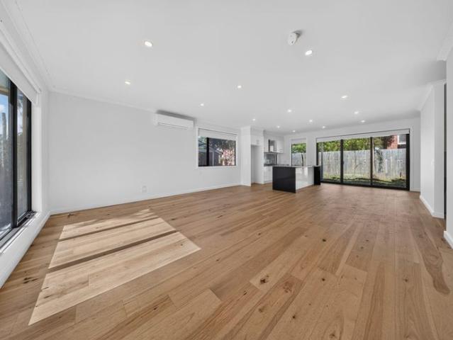 Townhouse for rent in Camerons Creek, Victoria