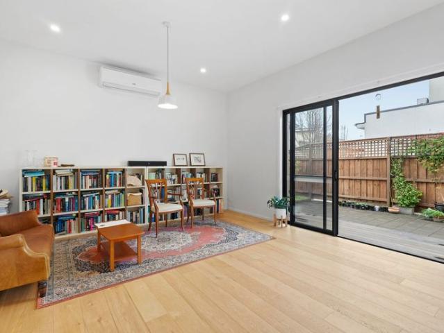Townhouse for rent in Camerons Creek, Victoria