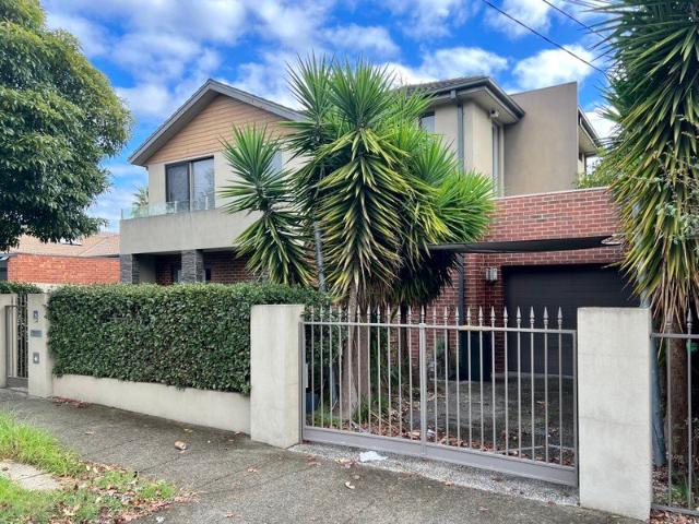Townhouse for rent in Camerons Creek, Victoria