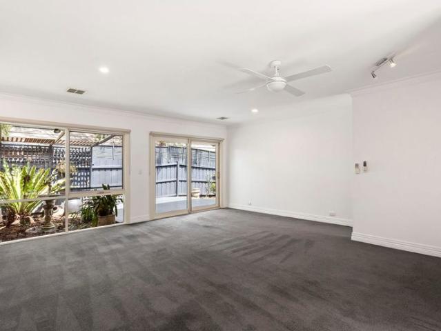 Townhouse for rent in Camerons Creek, Victoria