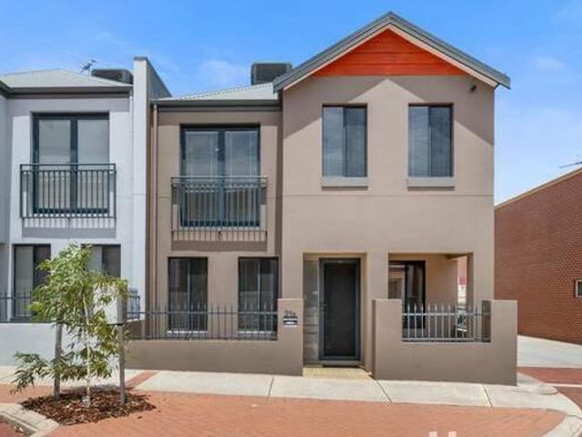House for rent in Cockburn, Western Australia