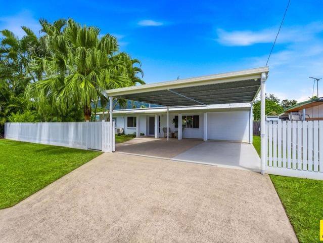 House for sale in Manoora, Cairns