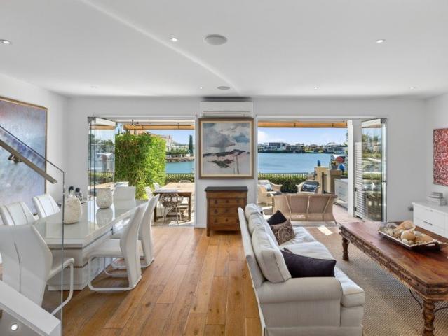 Townhouse for sale in Toombul, Queensland