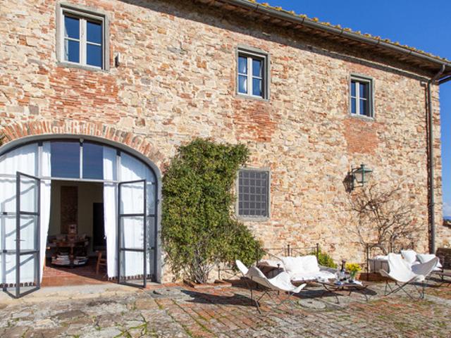 Villa Indipendente in affitto a Fabbreria, Cortaccione