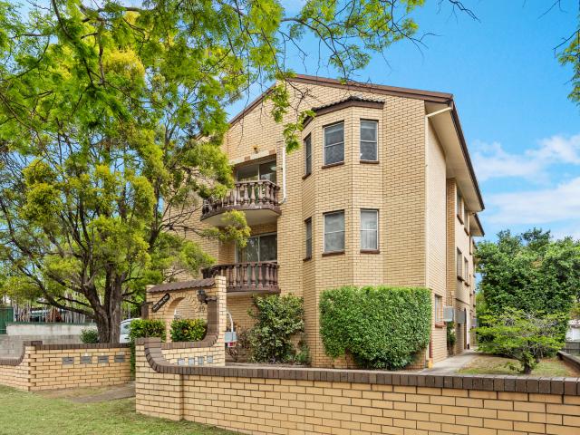 Apartment for rent in Toombul, Queensland