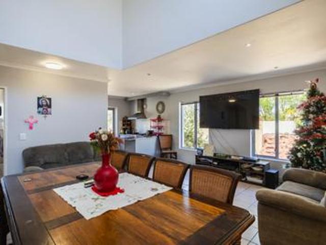House for sale in Cape Town, Western Cape