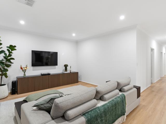 House for sale in South Guildford, City of Swan
