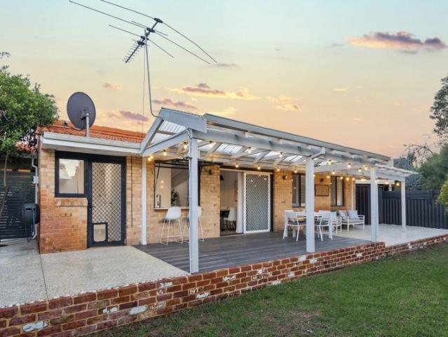 Villa for sale in Stirling, Western Australia