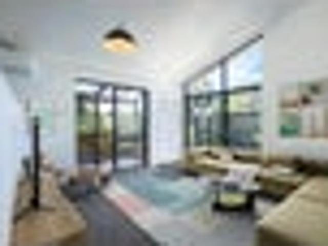 House for sale in Oratia, Oroua County