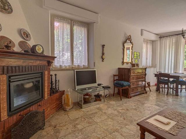 Appartamento in affitto a Montelupino, Izzalini