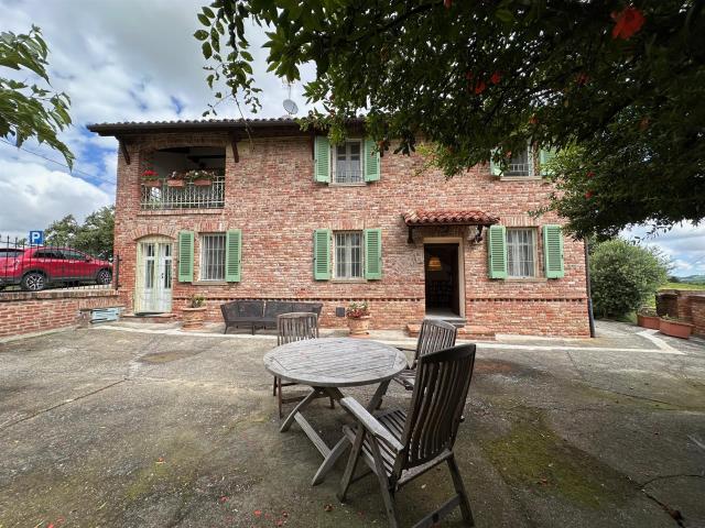 Casa in vendita a Piemonte, Asti