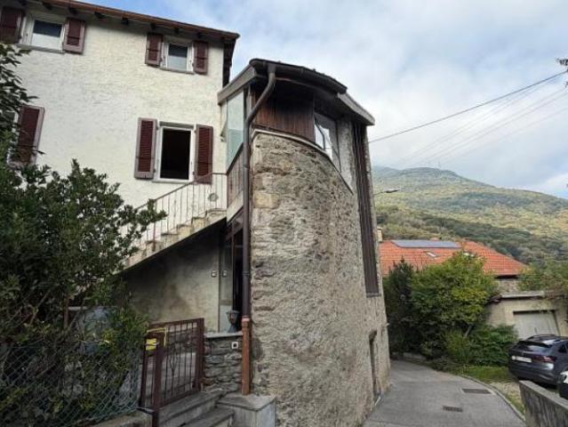Haus kaufen in Monteceneri, Tessin