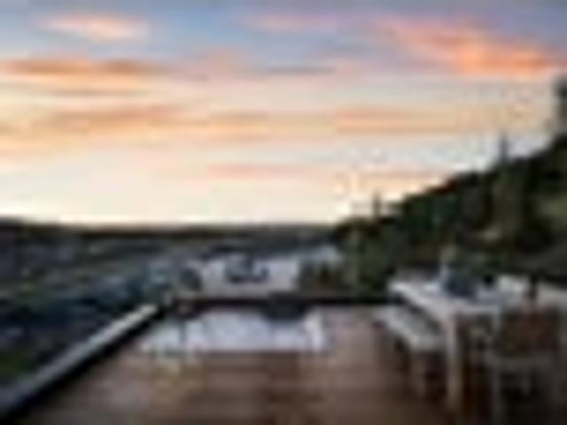 House for sale in Chaslands, Canterbury
