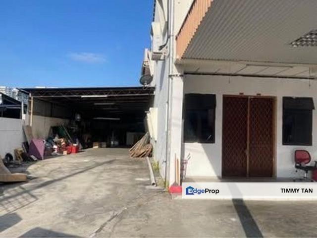 Shop for rent in Georgetown, Penang