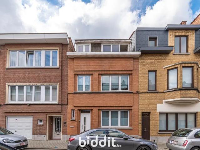 Maison vente à Berchem, Bruxelles