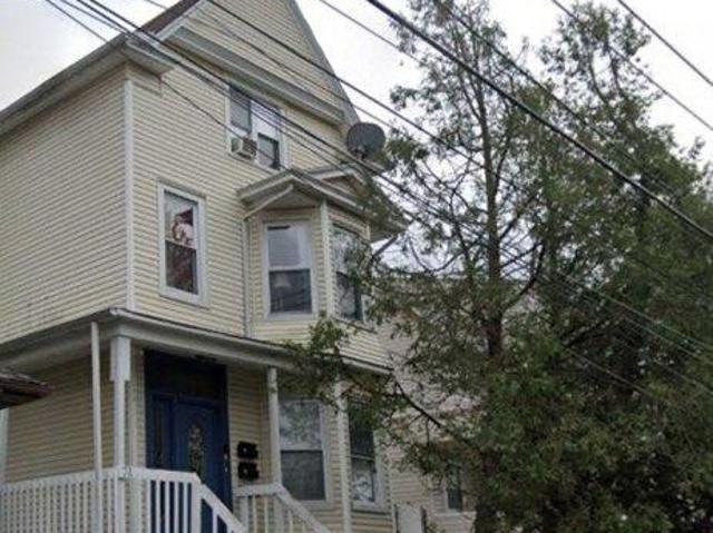 House for rent in Paterson