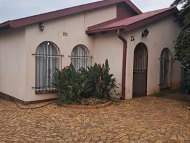 House for sale in Vosloorus, Gauteng