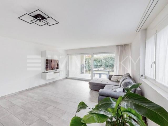 Wohnung kaufen in Gordola, Tessin