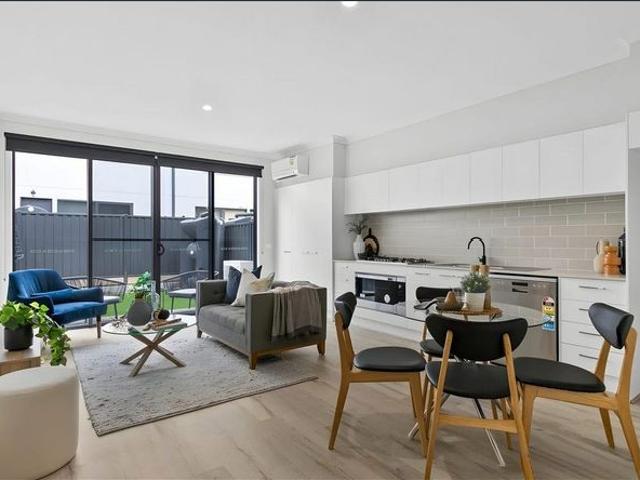 Townhouse for rent in Camerons Creek, Victoria