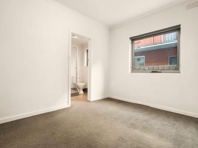 Apartment for rent in Carnegie, Melbourne