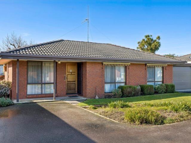 Apartment for rent in Cobden, Victoria