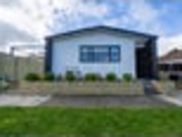 House for sale in Pauatahanui, Wellington