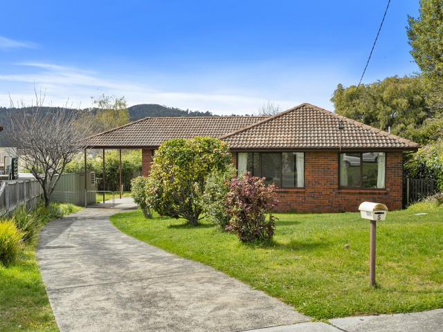 House for rent in Kingston, Tasmania