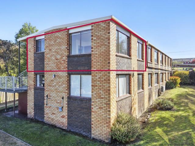 Apartment for rent in West Hobart
