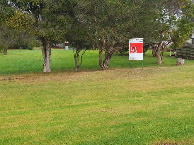 Property for sale in Woodford, Victoria