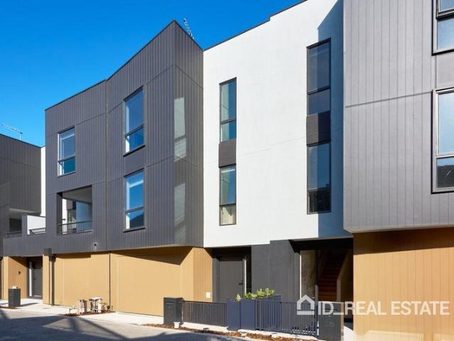 Townhouse for rent in Camerons Creek, Victoria
